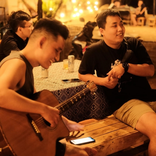 Âm Nhạc Acoustic